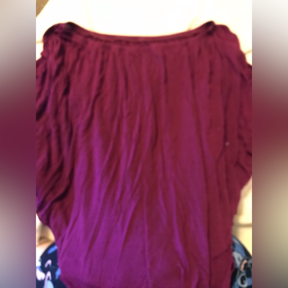 WEIRD TRENDY TANKTOP